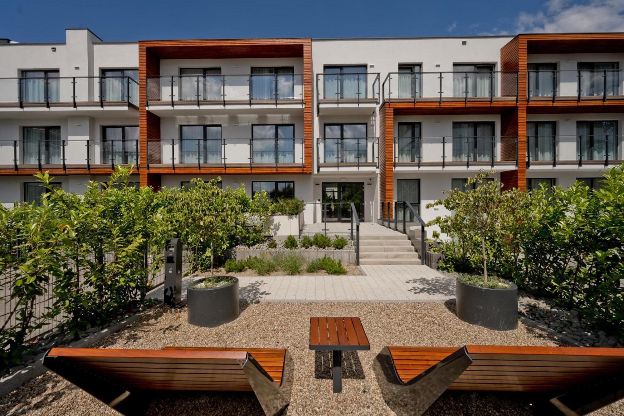 Aparthotel Anchoria Blueapart Mechelinki Exterior photo